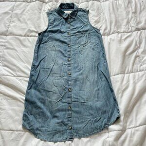 SO Womens Medium Jrs Denim Shirt Dress Blue Chambray Sleeveless Button Up Y2K
